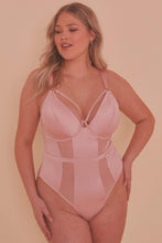 Load image into Gallery viewer, Felicity Hayward Molly Retro Seams Padded Body Curve