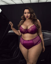 Load image into Gallery viewer, Gabi Fresh Carmen Pink Thong Back HW Brief