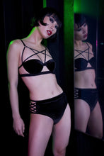 Load image into Gallery viewer, Peek & Beau Riley Black Velvet Bra