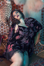 Load image into Gallery viewer, Francois Black Deco Devore Chemise Curve