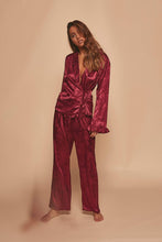 Load image into Gallery viewer, Wolf & Whistle Nora Frill sleeve wrap over PJ set