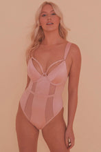 Load image into Gallery viewer, Felicity Hayward Molly Retro Seams Padded Body
