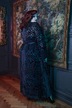 Load image into Gallery viewer, FFFB Teal devore long robe curve
