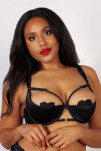 Load image into Gallery viewer, Ava Black Curve Strappy Ring Detail 1/4 cup bra
