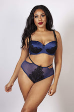 Load image into Gallery viewer, Tabitha Blue Embroidery Curve Bra
