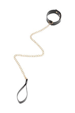 Load image into Gallery viewer, Regalia PU Collar With Lead Black

