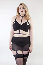 Load image into Gallery viewer, girdle plus size suspender belt shaping shaper black garter retro vintage
