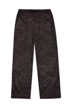 Load image into Gallery viewer, Wolf &amp; Whistle Eden Knot front PJ set
