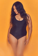 Load image into Gallery viewer, Wolf &amp; Whistle Halley Black Scoop Swimsuit Curve
