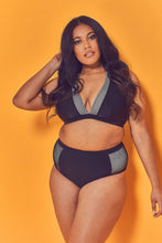 Load image into Gallery viewer, Wolf &amp; Whistle Fishnet Panel Bikini Top Curve
